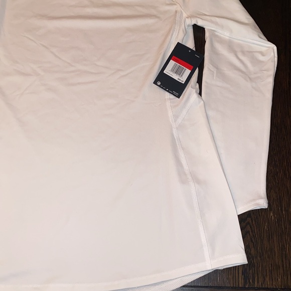 NWT Nike Womens LongSleeve - Picture 2 of 6